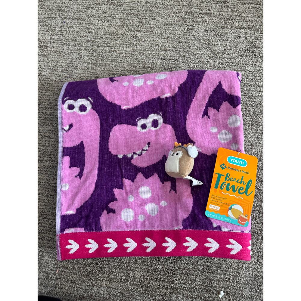Kid's Youth Beach Towel.  30 x 60 inches. new.  pink purple dinosaur